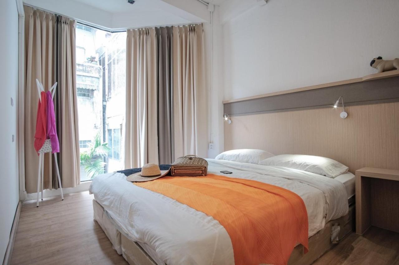 Vive Silom Hotel Bangkok Kültér fotó