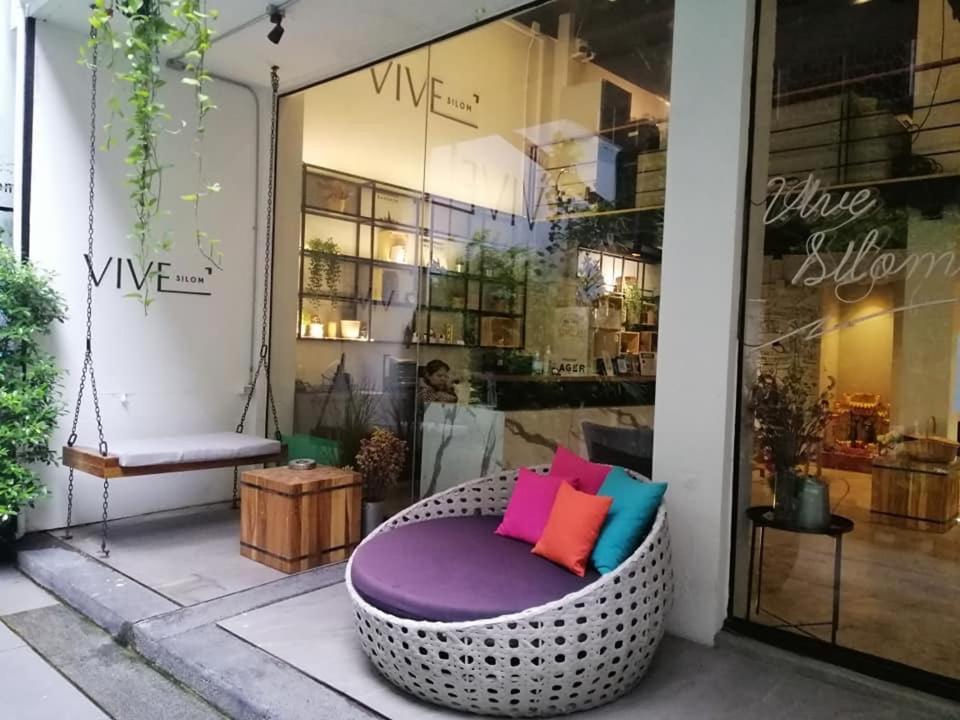 Vive Silom Hotel Bangkok Kültér fotó