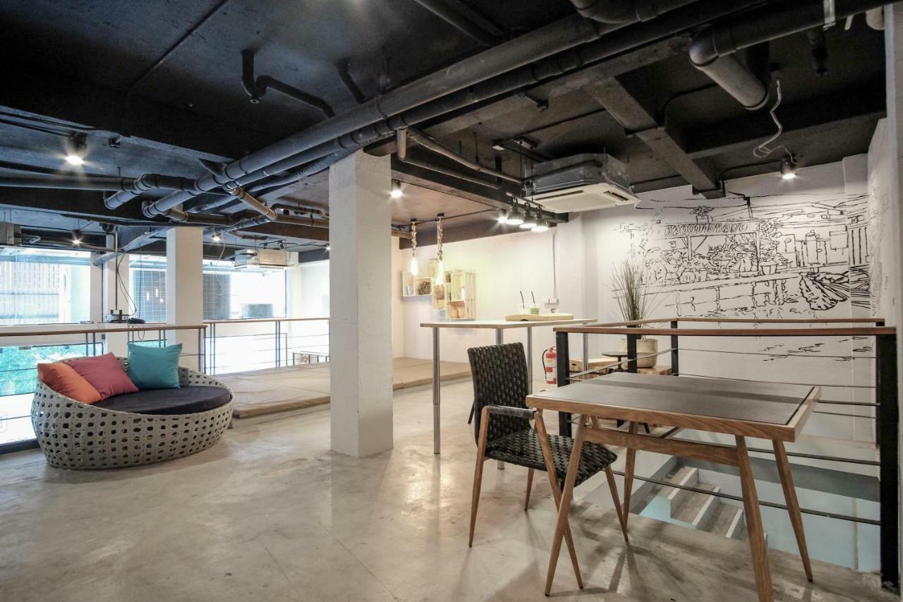 Vive Silom Hotel Bangkok Kültér fotó