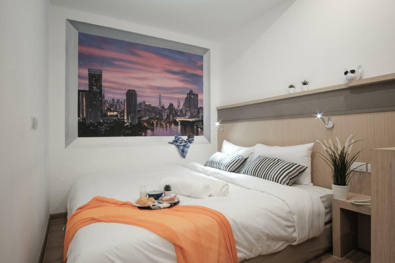 Vive Silom Hotel Bangkok Kültér fotó