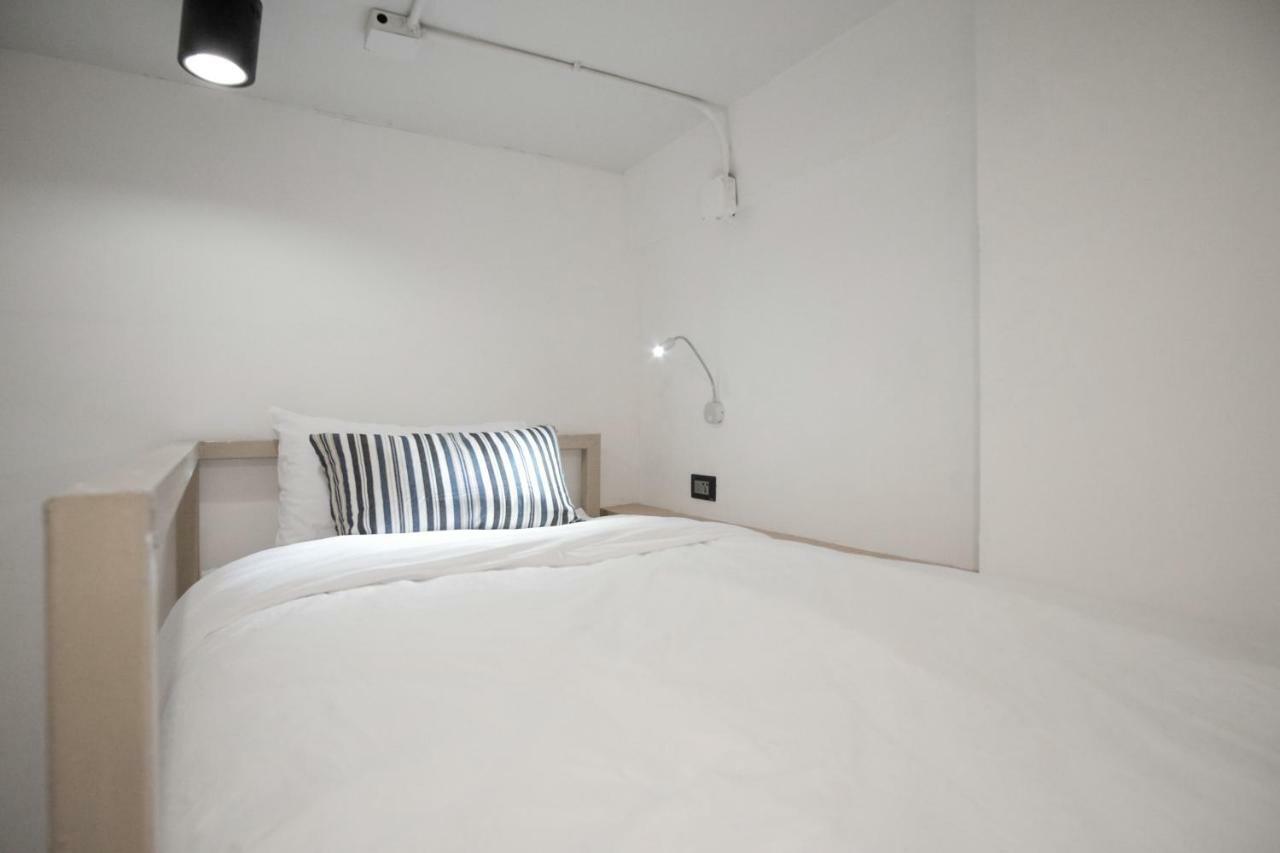 Vive Silom Hotel Bangkok Kültér fotó